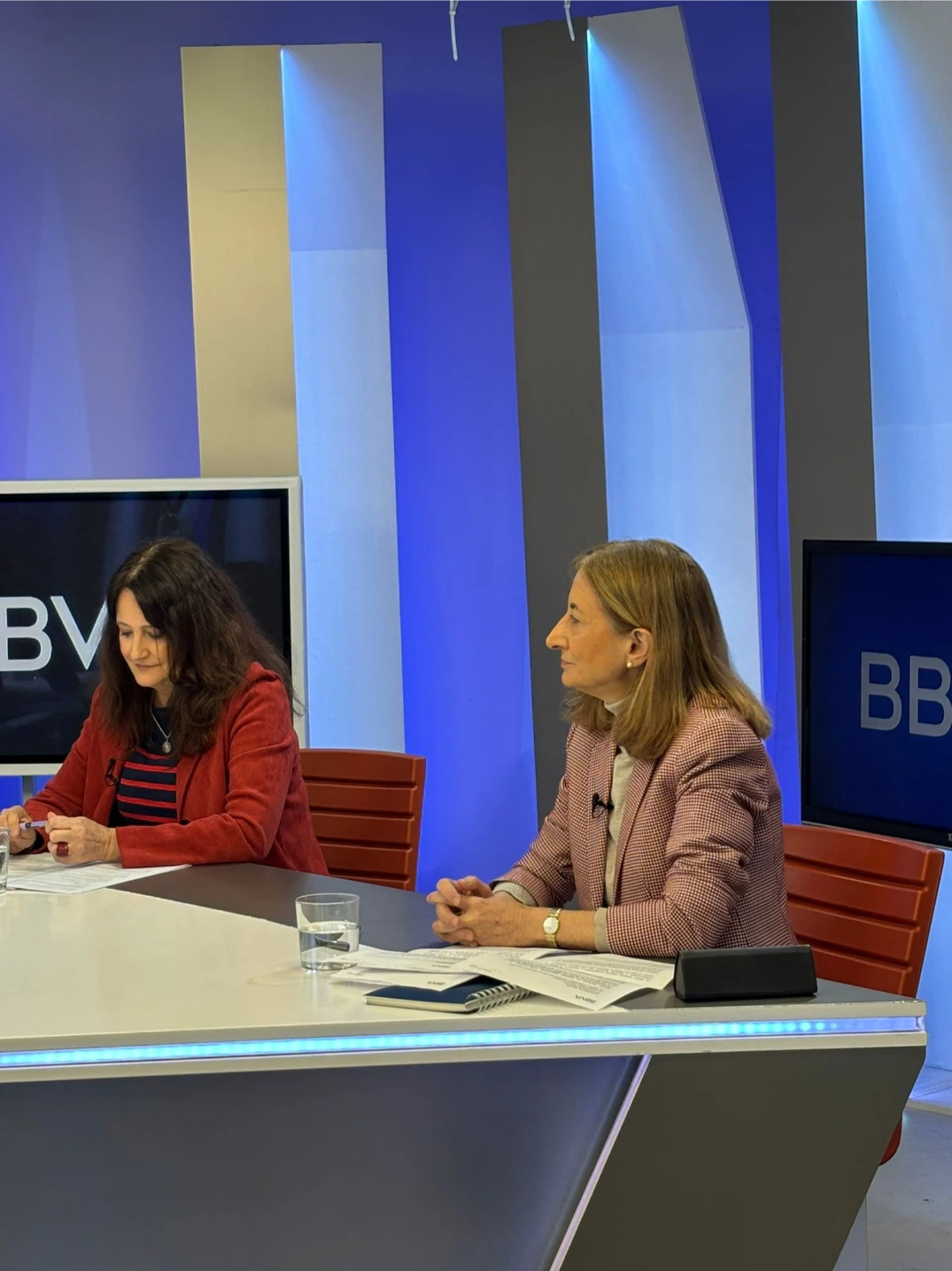 Entrevista en plató sobre longevidad saludable