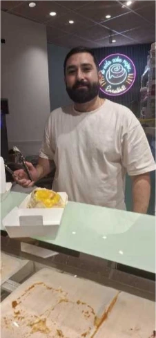 Alberto del equipo de Pastelería Enrolla2